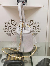 Load image into Gallery viewer, CC035   8.66x6.69x4.72inch
