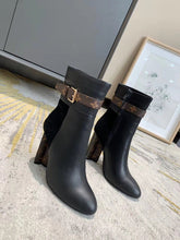 Load image into Gallery viewer, SE072   Size4-10
