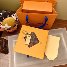 Load image into Gallery viewer, JW561 Key Chain&amp;Bag Charm
