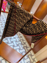 Load image into Gallery viewer, CLTH005 140x140cm
