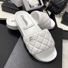 Load image into Gallery viewer, SE019   Size 4-10
