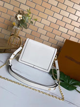 Load image into Gallery viewer, LB065   9.84x6.69x4.13
