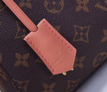 Load image into Gallery viewer, LB114   11.4x7.9x5.1inch
