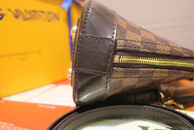 Load image into Gallery viewer, LB072   9.25x6.89x4.53
