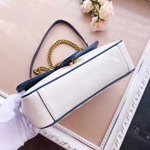 Load image into Gallery viewer, GC074   10.2×5.9×2.8inch
