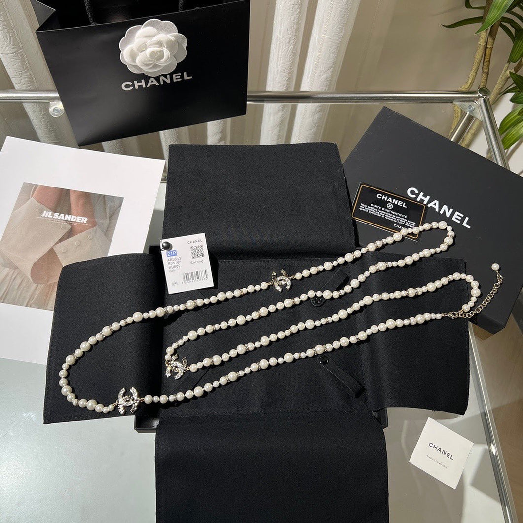 JW742 CC Long Necklace