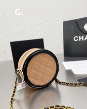 Load image into Gallery viewer, CC640 Shoulder Bag / 7.5x7.5inch
