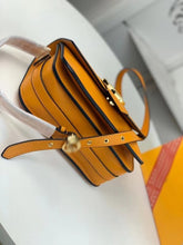 Load image into Gallery viewer, LB041      9.06x5.91x3.15inch
