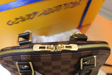 Load image into Gallery viewer, LB072   9.25x6.89x4.53
