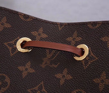 Load image into Gallery viewer, LB135  10.2x10.2x6.9inch
