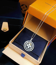 Load image into Gallery viewer, JW567 LB Sweater Necklace
