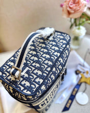 Load image into Gallery viewer, DR248 DiorTravel Vanity Case /  9.5 x 6.5 x 5.5 inches
