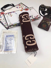 Load image into Gallery viewer, CLTH003  35x180cm 91%Wool,9%Slilk
