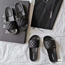 Load image into Gallery viewer, SE017   Size 4-10
