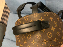 Load image into Gallery viewer, LB005  8.7x11.4x3.9inch(PM Size)  11.8x13x6.3inch(MM Size)
