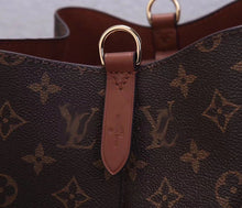 Load image into Gallery viewer, LB135  10.2x10.2x6.9inch
