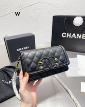 Load image into Gallery viewer, CC637 Wallet on the Chain / 7.5x4.7inch
