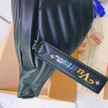 Load image into Gallery viewer, LB109   8.9x4.7x4.3 inch
