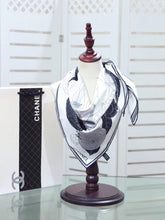 Load image into Gallery viewer, JW016  scarf 35.4x35.4inch
