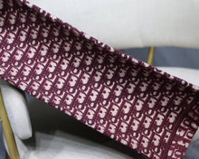 Load image into Gallery viewer, DR026 Book Tote Bag / HIGHEST QUALITY VERSION  S:14.4x11x6.9inch  L:16.3x13.8x7.1inch
