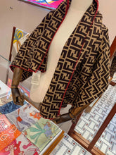 Load image into Gallery viewer, CLTH005 140x140cm
