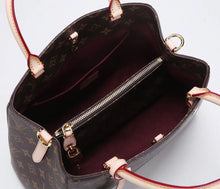 Load image into Gallery viewer, LB144  BB Size:11.4x7.9x5.1inch  Medium Size:13x9.1x5.9inch
