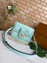 Load image into Gallery viewer, LB068    9.84x6.69x4.13
