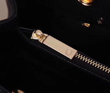 Load image into Gallery viewer, CC068  13x9.84x5.51inch
