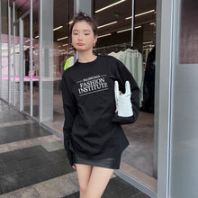 Load image into Gallery viewer, CLTH268 BCG Sweatshirt Regular Fit
