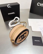 Load image into Gallery viewer, CC640 Shoulder Bag / 7.5x7.5inch
