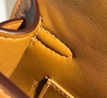 Load image into Gallery viewer, HM057 Mini Kelly / HIGHEST QUALITY VERSION / 8.7x5.1x2.8inch
