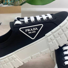 Load image into Gallery viewer, SE918 PD Double Wheel nylon gabardine sneakers/Size5-10
