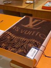 Load image into Gallery viewer, CLTH315 Reykjavik Scarf / 74.8 x 17.7 inches
