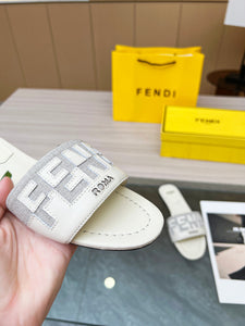 SE1036 FENDI Signature Slides / Size5-11