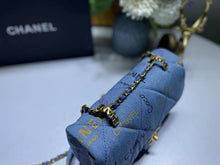 Load image into Gallery viewer, CC553 Small Flap Bag / 5.5 × 9 × 3.1 in
