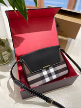 Load image into Gallery viewer, BUR110 Check and Leather Catherine Shoulder Bag / 9.5 x 2.2 x 6.9in
