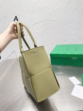 Load image into Gallery viewer, BV043 Mini Arco Tote Bag / 9.8x6.3x3.1inch
