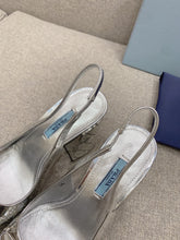 Load image into Gallery viewer, SE861 PD Metallic Leather Slingback Pumps / Size5-10
