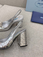 Load image into Gallery viewer, SE861 PD Metallic Leather Slingback Pumps / Size5-10
