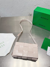 Load image into Gallery viewer, BV044 Cassette / 5.9x9.6x2.4inch
