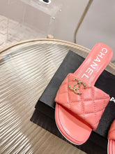 Load image into Gallery viewer, SE818 CC Heels Sandals / Size4-11
