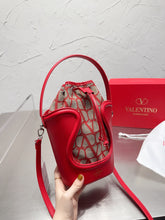 Load image into Gallery viewer, VLTN075 LE CINQUIEME TOILE ICONOGRAPHE BUCKET BAG / W5.5xH8.2xD3.9 in
