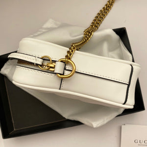 GC504 GG Marmont Mini Bag / 4.1"W x 6.7"H x 2"D