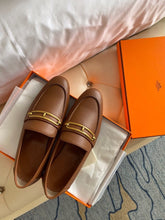 Load image into Gallery viewer, SE912 H Colette loafer / Size5-10
