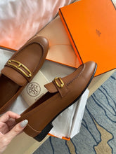 Load image into Gallery viewer, SE912 H Colette loafer / Size5-10

