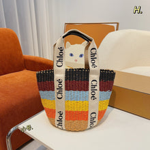Load image into Gallery viewer, CLE006 Small/Large Woody Basket Bag
