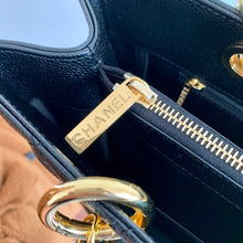 Load image into Gallery viewer, CC663 Grand Shopping Tote Bag / HIGHEST QUALITY VERSION / 13.4x9.4x4.7inch
