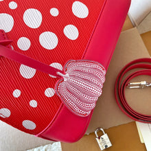 Load image into Gallery viewer, LB750 LV x YK Alma BB / 9.3 x 6.9 x 4.5 inches
