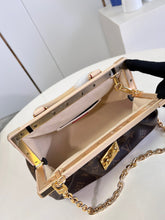 Load image into Gallery viewer, LB779 Monogram Clutch / HIGHEST QUALITY VERSION
