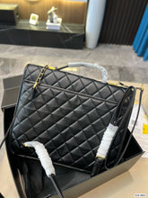 Load image into Gallery viewer, CC664 Backpack / 12.4x12.2x3.5inch
